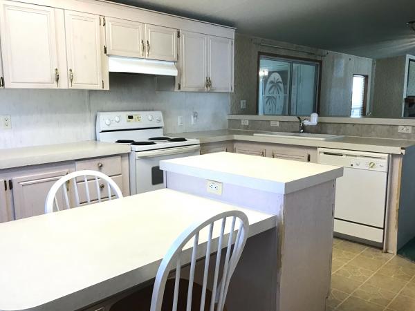 2004 King 56E3F(3) Mobile Home