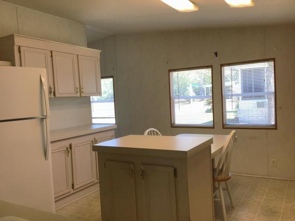 2004 King 56E3F(3) Mobile Home