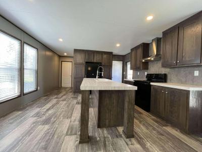 Photo 5 of 29 of home located at 203 Peggy #Pg203 Conroe, TX 77301