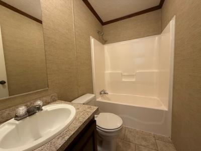 Photo 4 of 10 of home located at 7132 Wimberly Crossing Fort Wayne, IN 46818