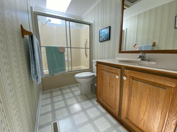 1990 VIRG 56228 Mobile Home