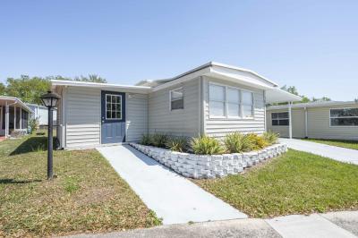 Mobile Home at 138 Pioneer Ln Valrico, FL 33594