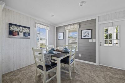 Photo 5 of 16 of home located at 428 Sunbird Sq Sebring, FL 33872