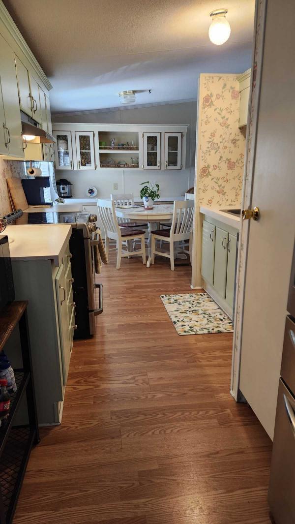 1994 Nobility  Spri Manufactured Home