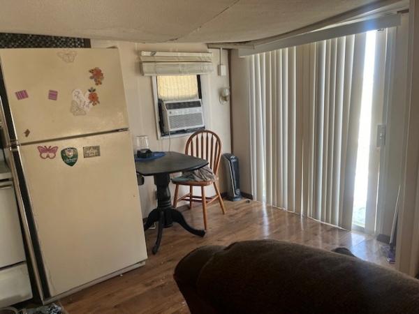 1976 Cari Manufactured Home