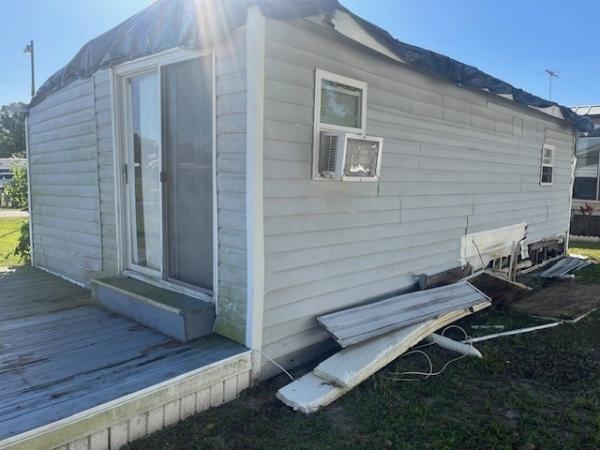 1976 Cari Manufactured Home