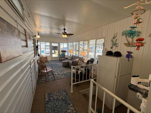 1990 Mobile Home