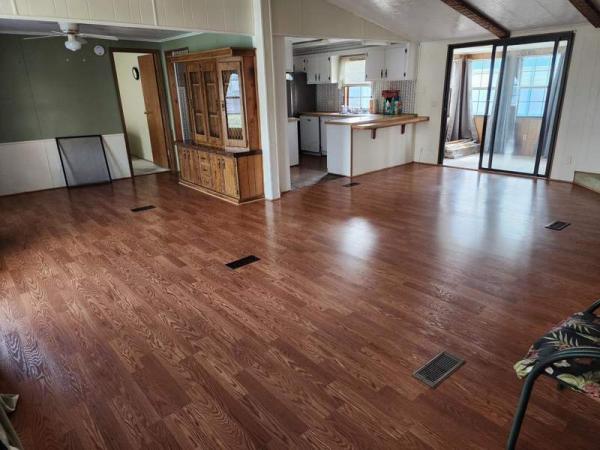 1983 UNK Manufactured Home