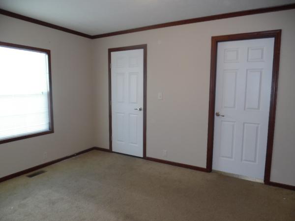 2011 CREST Mobile Home