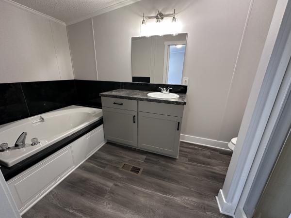1993 Redman 11244036 Mobile Home