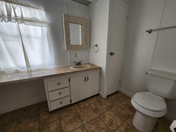 1985 Homes of Merit St. Croix Mobile Home