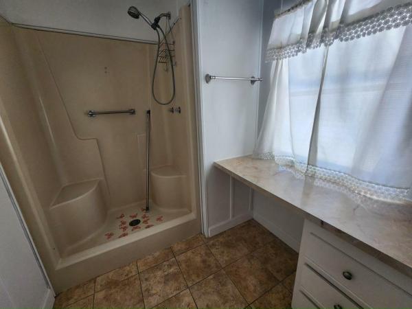 1985 Homes of Merit St. Croix Mobile Home