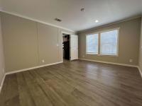 2023 Oak Creek - Lancaster Mobile Home