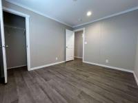 2023 Oak Creek - Lancaster Mobile Home