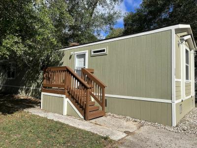 Photo 2 of 26 of home located at 113 Lillian #Ll113 Conroe, TX 77301