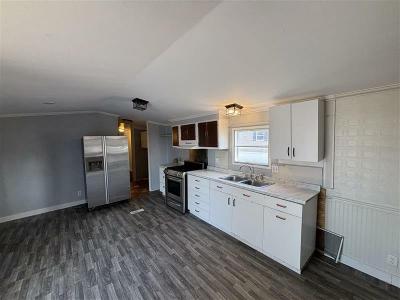 Mobile Home at 84 Marshall Ave West Branch, IA 52358