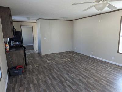 Photo 2 of 8 of home located at 2476 Steele Ct, #St2476 Decatur, IL 62526