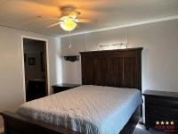 1985 COUN  Home