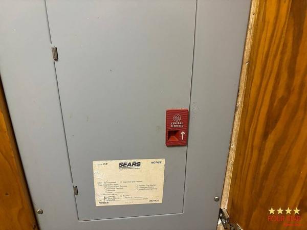 1985 COUN  Home