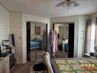 1986 VICT  Home
