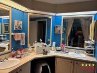 1986 VICT  Home