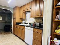 1984 Twin  Home