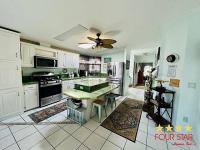 3214 GLEN  Home