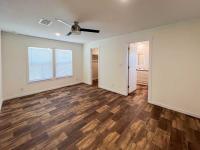 Oak Point 376 Manufactured Home