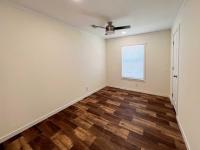 Oak Point 376 Manufactured Home