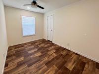 Oak Point 376 Manufactured Home