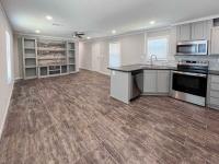 Oak Creek Homes 348 Manufactured Home