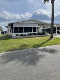 1990 Manufactured Home
