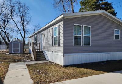 Mobile Home at 145 Southshore Dr. Lot 29 Bay City, MI 48706