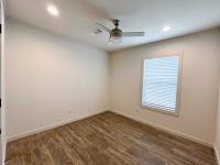 Oak Creek Homes Y6 Manufactured Home