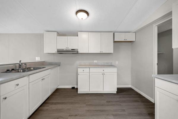 1998 Clayton Manufactured Home
