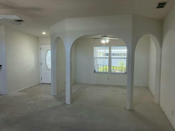 1998 Palm Harbor Manufactured Home