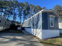 2022 57COM16763QH22 Mobile Home