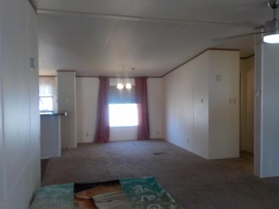 Photo 5 of 11 of home located at 11555 Culebra Road Site #391 San Antonio, TX 78253