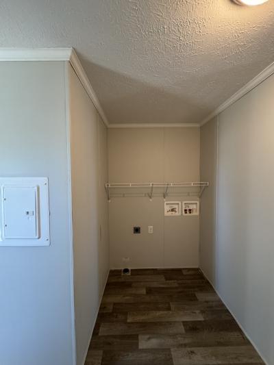 Photo 4 of 25 of home located at 9 Sparrow Hill  #331 Orion Township, MI 48359