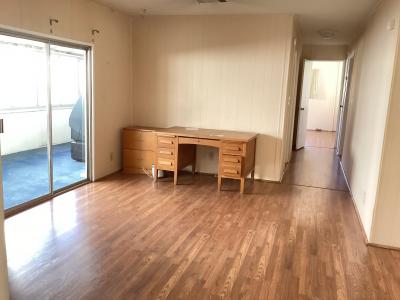 Photo 5 of 21 of home located at 1001 West Lambert Road #087 La Habra, CA 90631