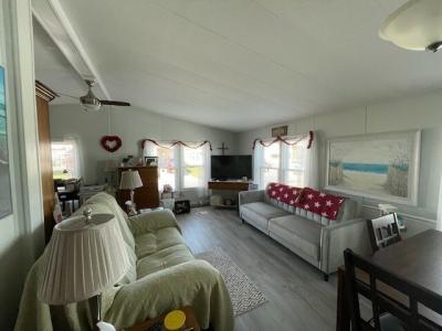 Photo 3 of 9 of home located at 185 Arianna Way Auburndale, FL 33823