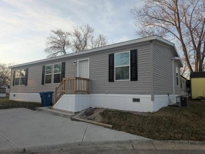 Mobile Home at 10185 Warwick Rd Lot 411 Indianapolis, IN 46234