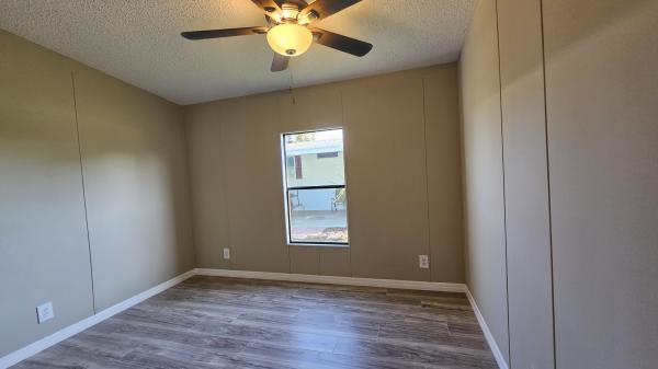 1989 BARR FLFLJ33A/B11830BA Mobile Home