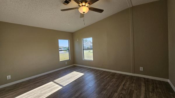 1989 BARR FLFLJ33A/B11830BA Mobile Home