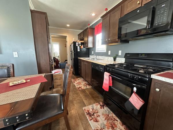 2015 Clayton Mobile Home