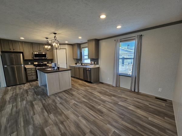 2024 Clayton 5228-E785 Pulse Mobile Home