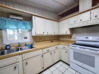 1984 VILL Manufactured Home