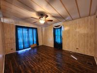 1984 VILL Manufactured Home