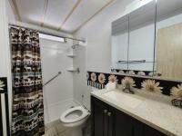 1984 VILL Manufactured Home