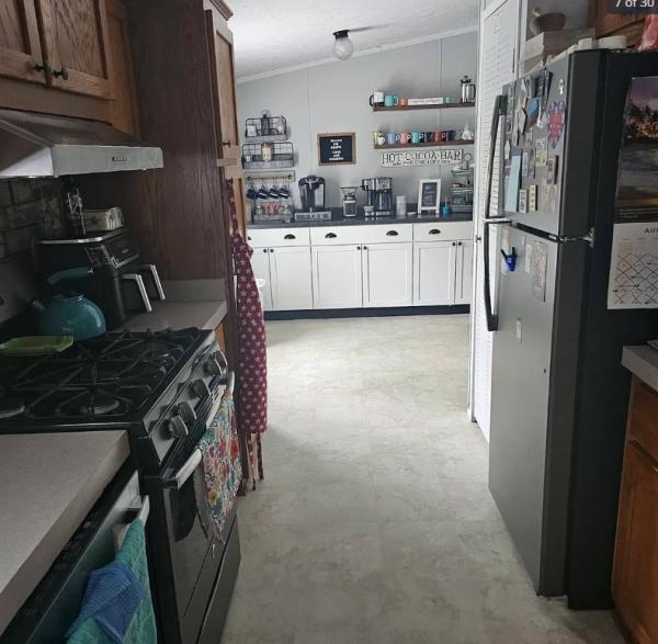 2001 Manufactured Home